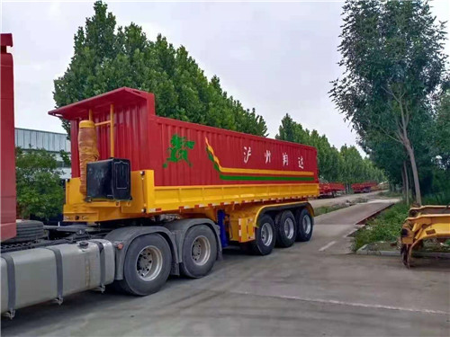 山東后翻自卸半掛車